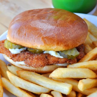 Chicken Sandwich Meal